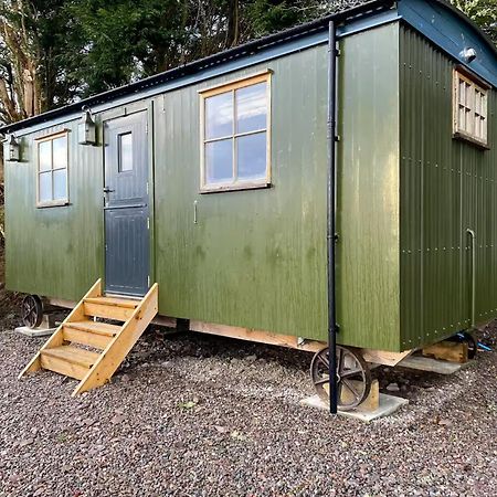 Corry Lodge Estate - Sheperds Huts Or Container Stays With Sea View Broadford (Isle of Skye) Exterior photo